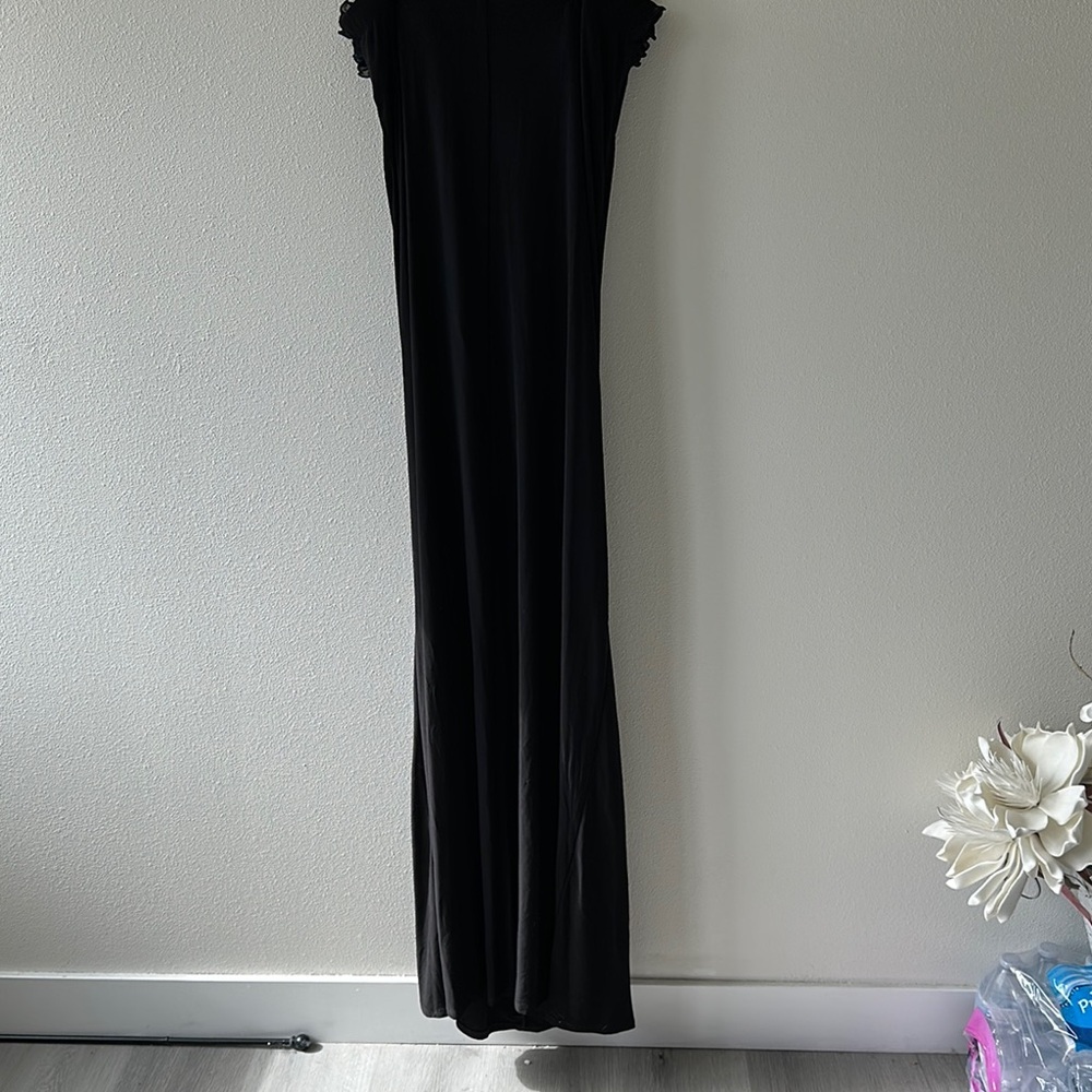 Onyx Black Ruffled Dress - Picture 4 of 8